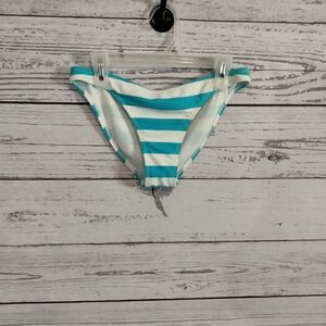 New Without tags. "Bamboo island" woman's bikini bottoms